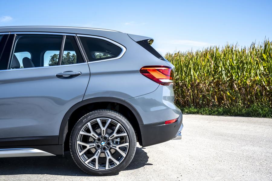 Детали экстерьера BMW X1 xDrive25d xLine (F48) 2019 года  (WW) (фото 88 из 99)